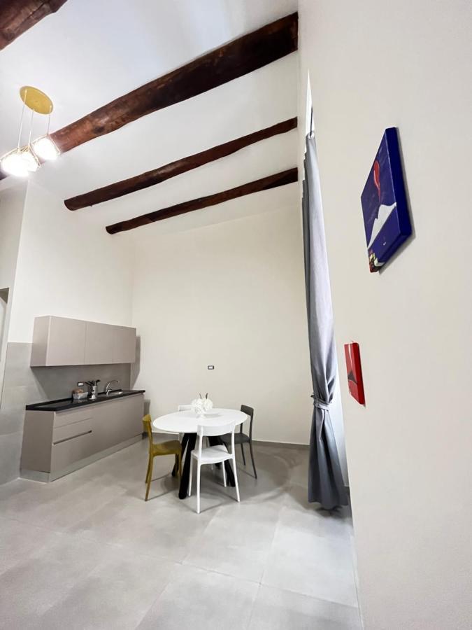 Bed Boutique Napoli Colors Hotel Luaran gambar